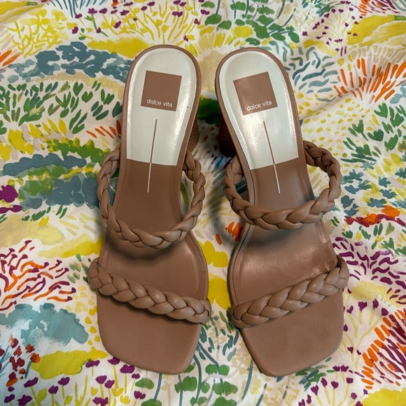 Dolce Vita Nairi Braided Block Wide Heel Sandals #273 - Picture 2 of 4